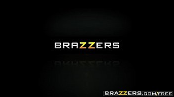 Brazzers - Big Wet Butts - (Candice Dare, Michael Vegas, Toni Ribas)