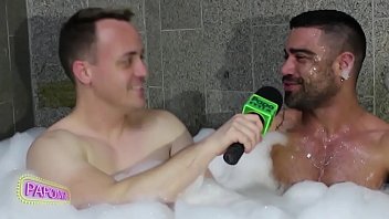 #SUITE69 - PapoMix na banheira com o pornstar Wagner Vittoria - Parte 1