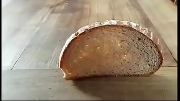 Rebanada de pan se cae