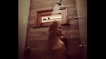 Hot Milf Bathroom Masturbating